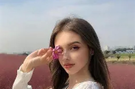 详细阅读:男演员官宣结婚当日被曝劈腿前女友控诉13年恋爱8年出轨 男演员官宣结婚当日被曝劈腿前女友控诉13年恋爱8年出轨